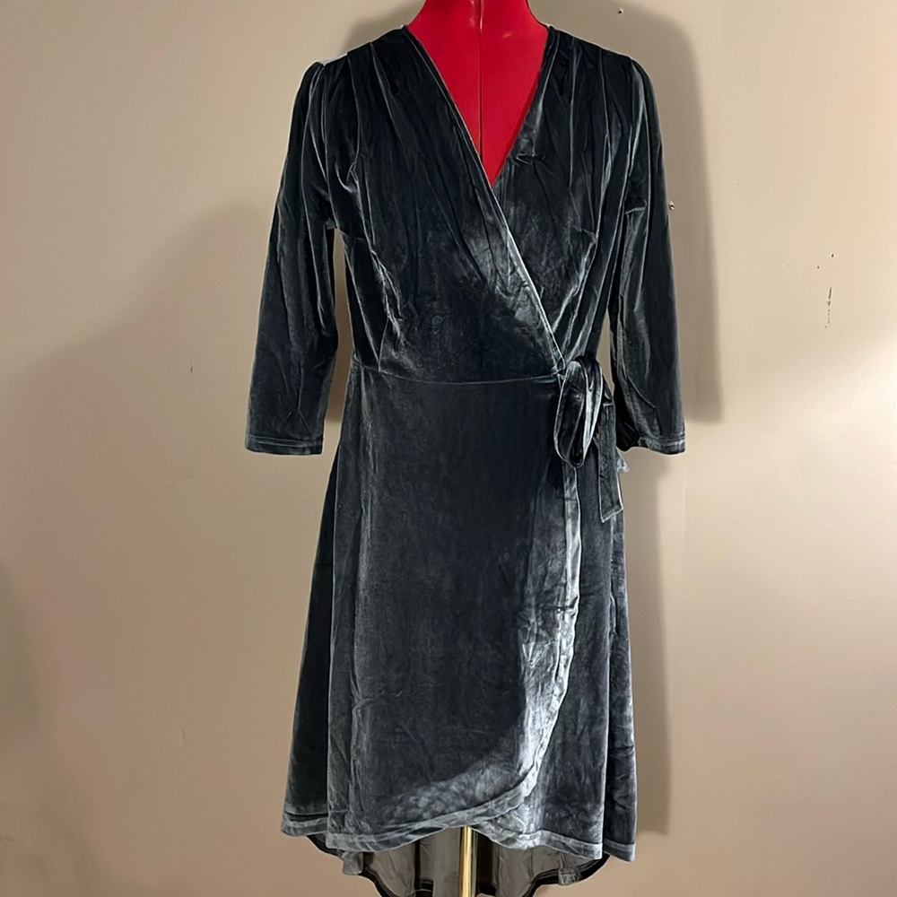 Leading star gray velvet wrap dress - Large